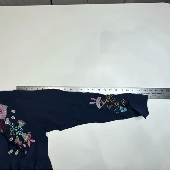 Johnny Was Alesa Tiered Embroidered Silk Navy Blue Tunic. Size L. Like New! - Picture 12 of 14